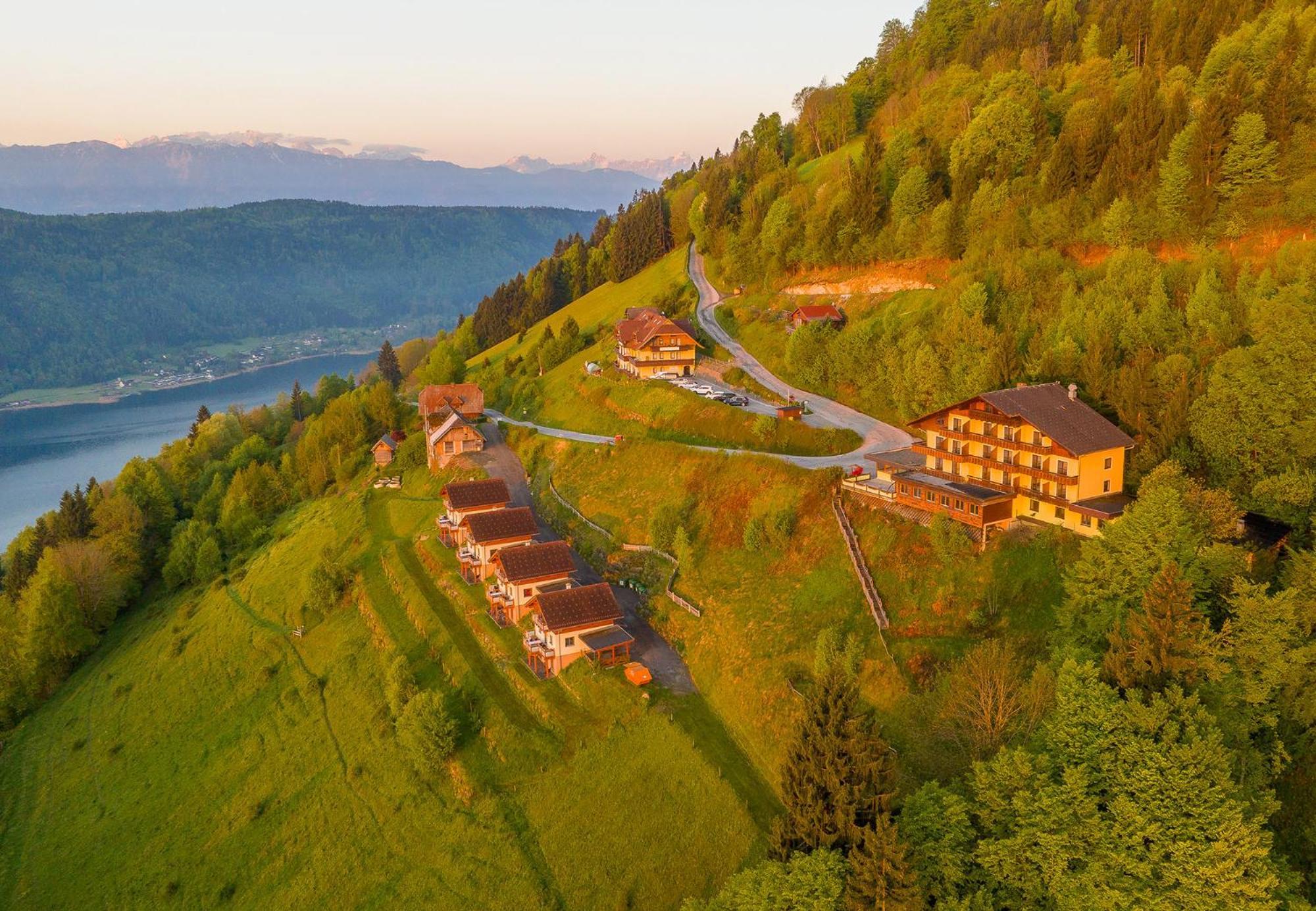 Mathiasl Wellness-Ferienhaeuser Bodensdorf Buitenkant foto
