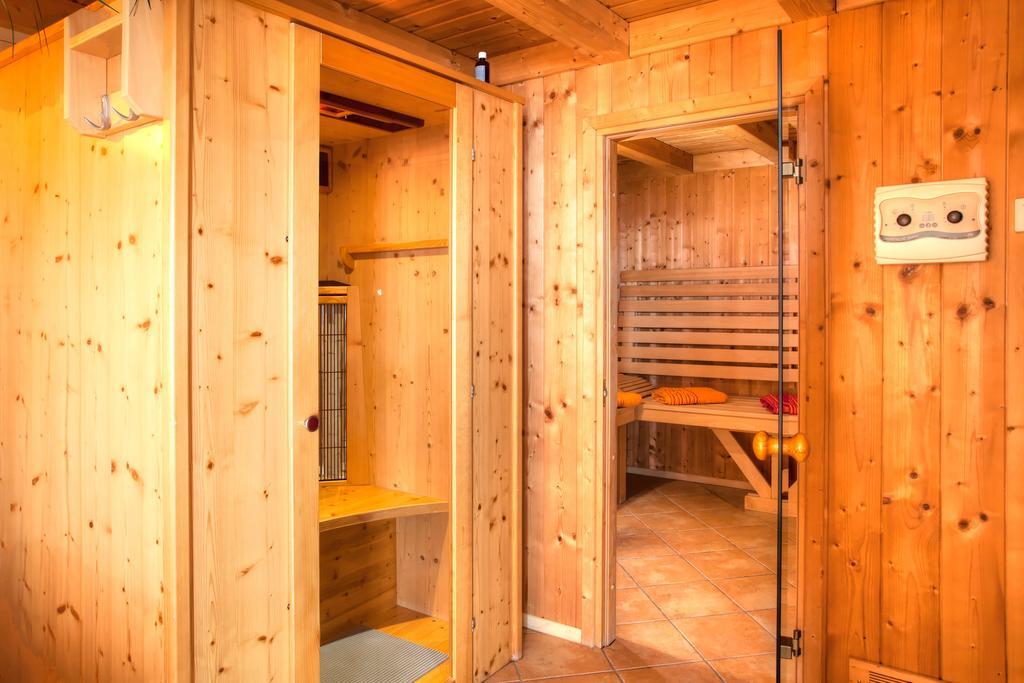 Mathiasl Wellness-Ferienhaeuser Bodensdorf Buitenkant foto