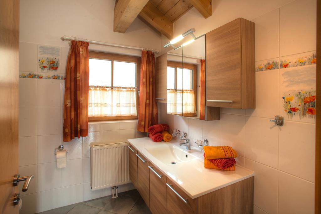 Mathiasl Wellness-Ferienhaeuser Bodensdorf Buitenkant foto