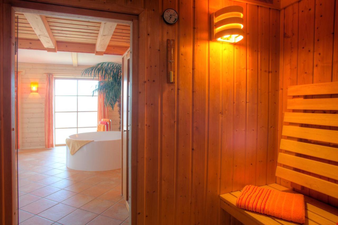 Mathiasl Wellness-Ferienhaeuser Bodensdorf Buitenkant foto